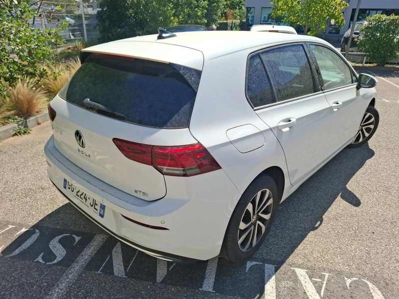Volkswagen Golf VIII 1.5 eTSI ACT Active — zdjęcie 4