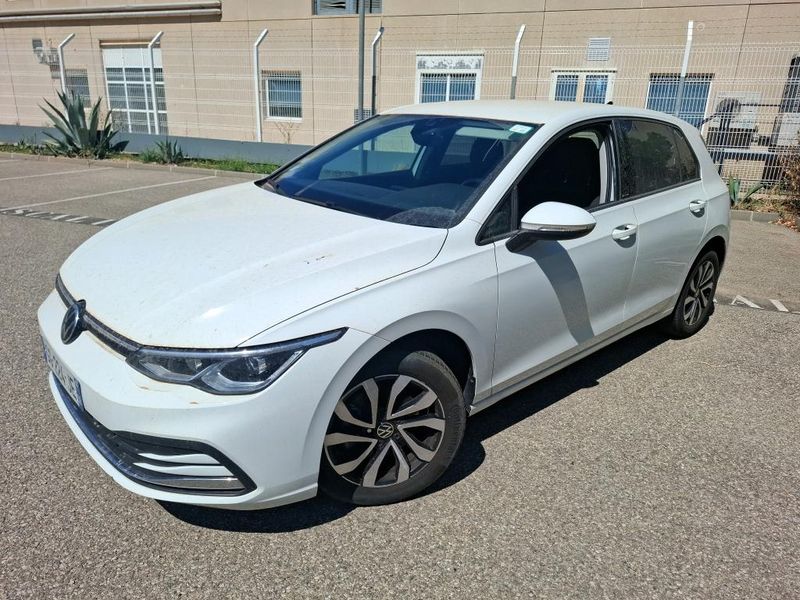 Volkswagen Golf VIII 1.5 eTSI ACT Active — zdjęcie 33
