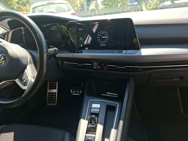 Volkswagen Golf VIII 1.5 eTSI ACT Active — zdjęcie 12
