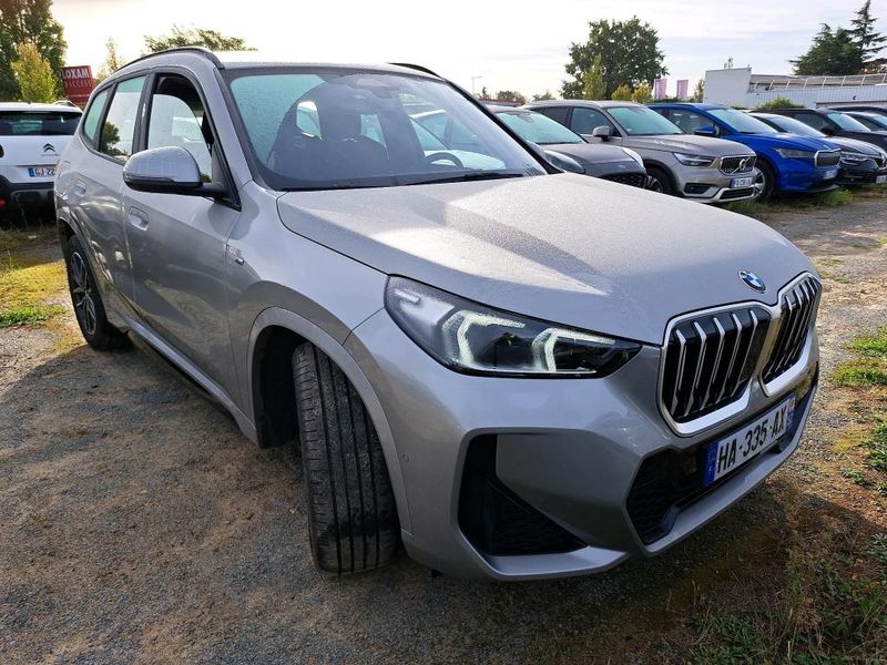 BMW X1 xDrive 23d Mild-Hybrid M Sport — zdjęcie 2