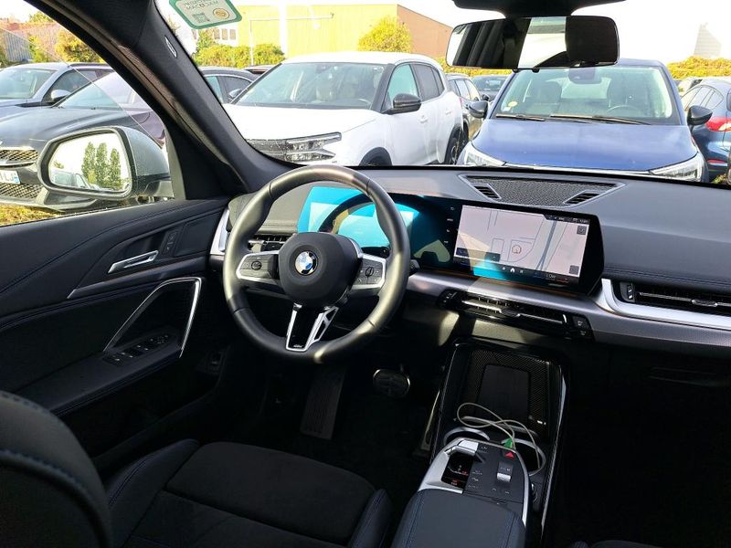 BMW X1 xDrive 23d Mild-Hybrid M Sport — zdjęcie 5