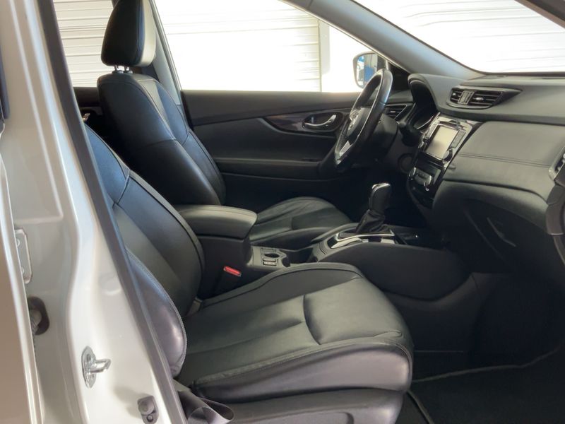Nissan X-Trail 1.6 dCi Tekna — zdjęcie 11