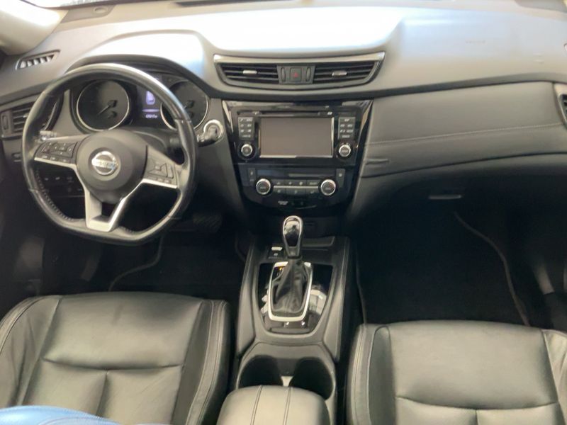 Nissan X-Trail 1.6 dCi Tekna — zdjęcie 12