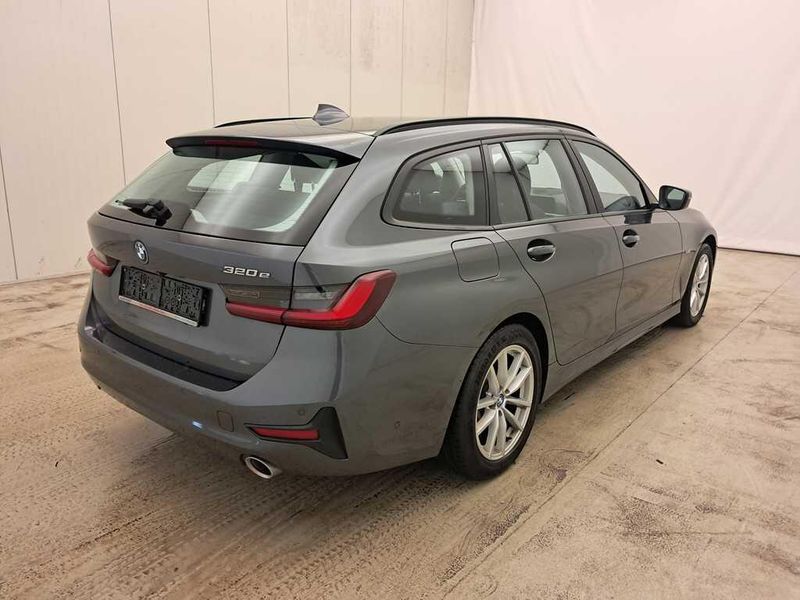 BMW 3er 320e Advantage — zdjęcie 2