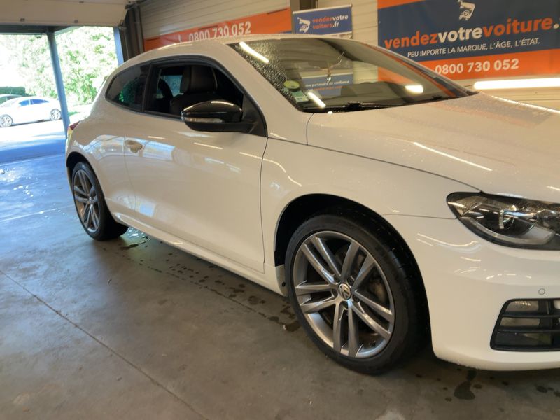 Volkswagen Scirocco 2.0 TDI R-Line BlueMotion Tech — zdjęcie 8