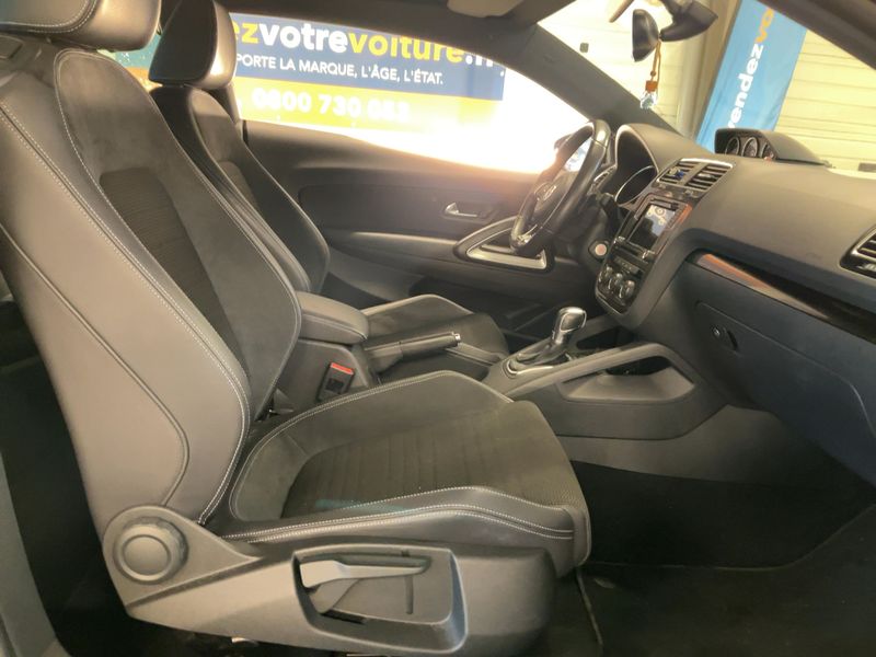 Volkswagen Scirocco 2.0 TDI R-Line BlueMotion Tech — zdjęcie 11
