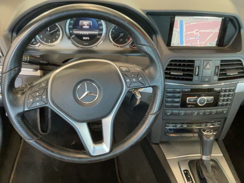 Mercedes-Benz E-Klasse E 200 CGI BlueEfficiency Avantgarde — zdjęcie 12