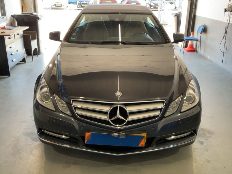 Mercedes-Benz E-Klasse E 200 CGI BlueEfficiency Avantgarde — zdjęcie 9