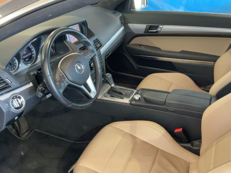 Mercedes-Benz E-Klasse E 200 CGI BlueEfficiency Avantgarde — zdjęcie 11