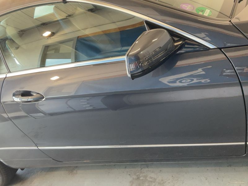 Mercedes-Benz E-Klasse E 200 CGI BlueEfficiency Avantgarde — zdjęcie 7