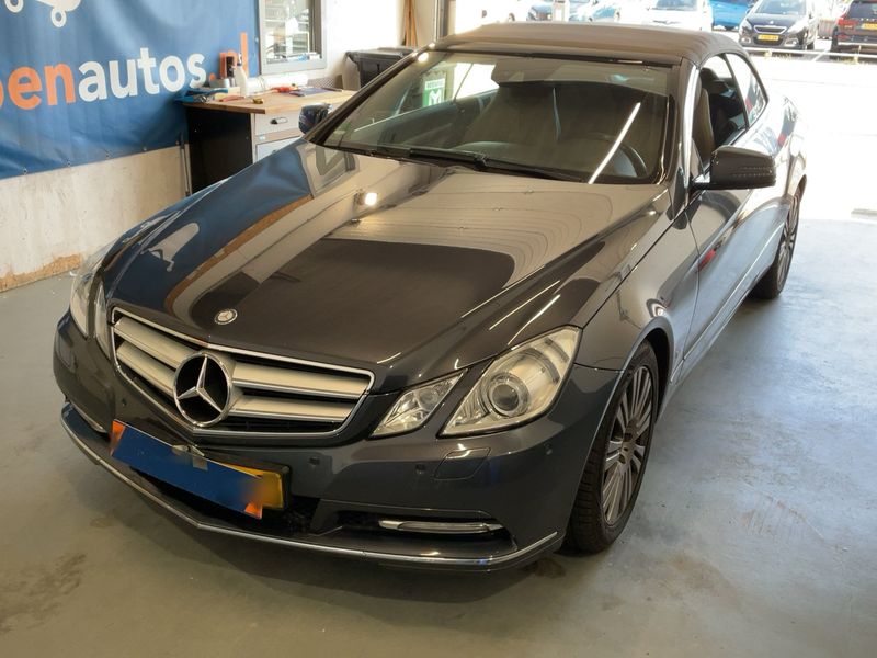 Mercedes-Benz E-Klasse E 200 CGI BlueEfficiency Avantgarde — zdjęcie 1