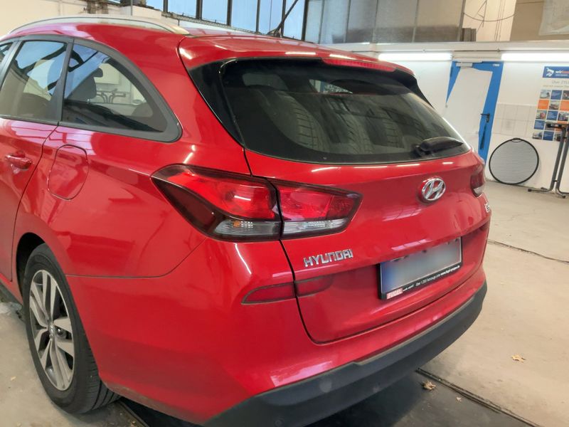 Hyundai i30 1.0 T-GDI Select — zdjęcie 3