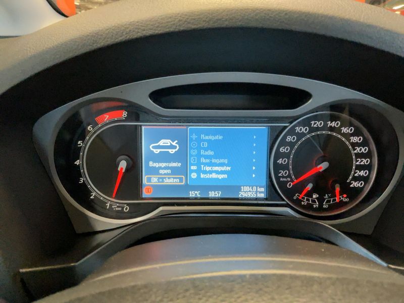 Ford S-Max 2.0 Titanium — zdjęcie 4