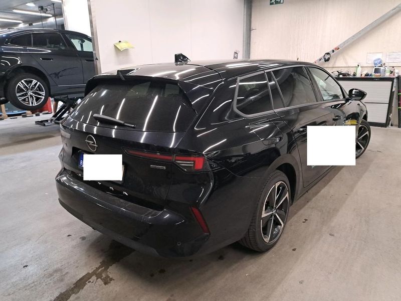 Opel Astra 1.6 Plug-in Hybrid Business Edition — zdjęcie 2