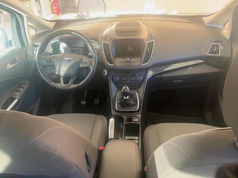 Ford C-Max 1.5 TDCi Titanium — zdjęcie 12