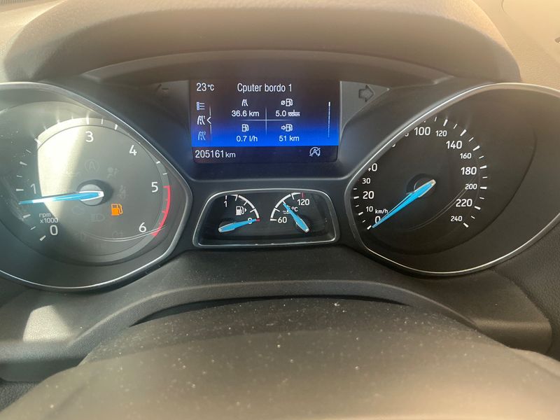 Ford C-Max 1.5 TDCi Titanium — zdjęcie 13