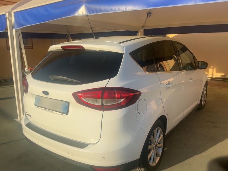 Ford C-Max 1.5 TDCi Titanium — zdjęcie 6