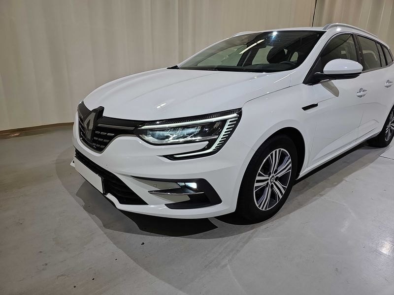 Renault Megane 1.5 BLUE dCi Equilibre — zdjęcie 2