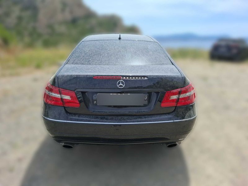 Mercedes-Benz E-Klasse E 350 CDI BlueEfficiency Avantgarde — zdjęcie 4