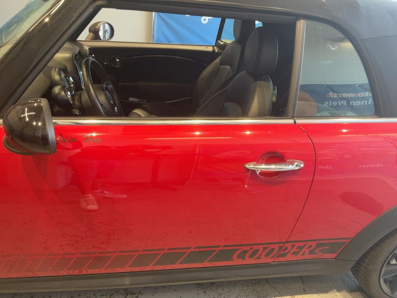 MINI Cabrio Cooper S — zdjęcie 4