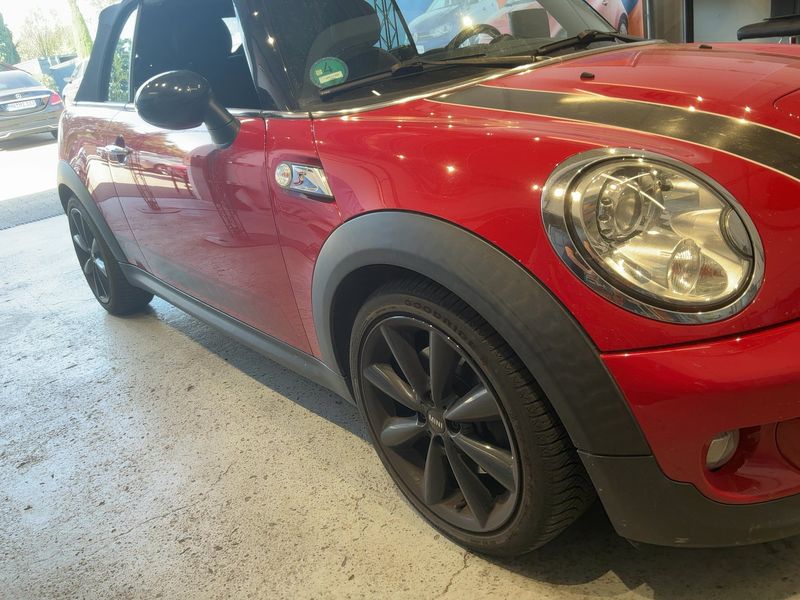 MINI Cabrio Cooper S — zdjęcie 8