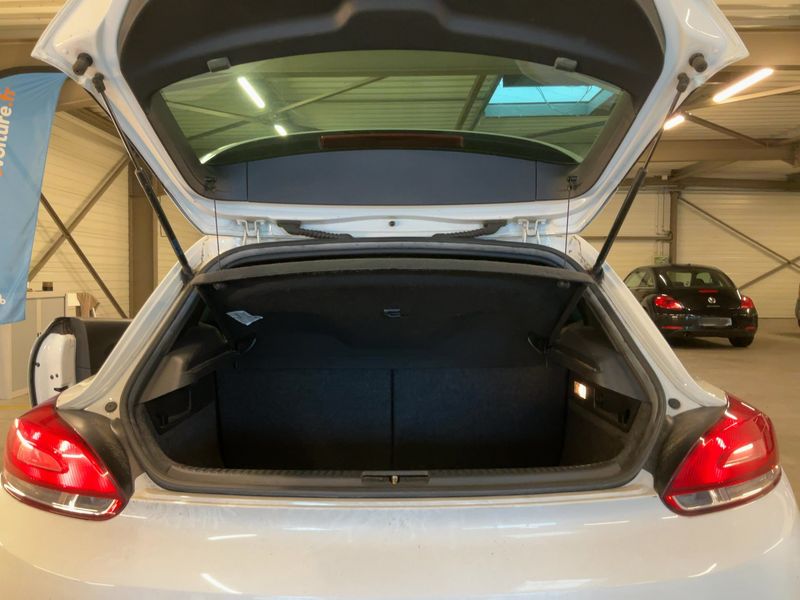 Volkswagen Scirocco 1.4 TSI Carat — zdjęcie 10
