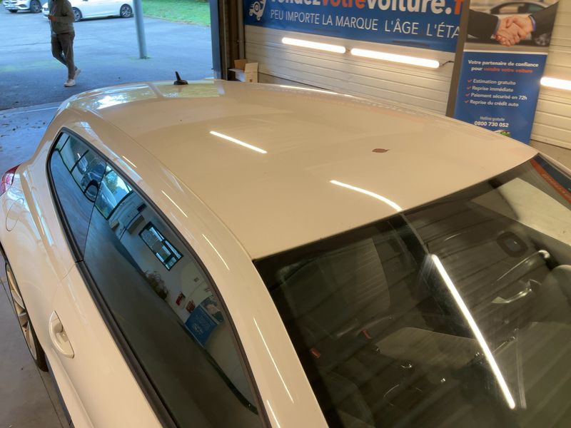 Volkswagen Scirocco 1.4 TSI Carat — zdjęcie 24