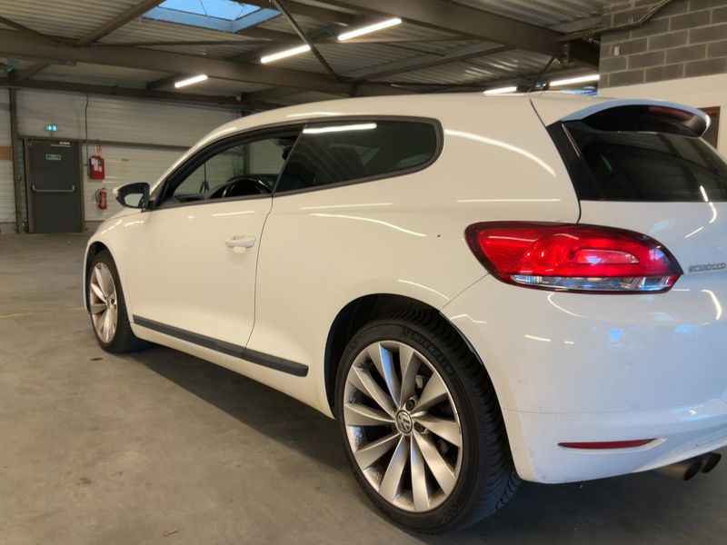 Volkswagen Scirocco 1.4 TSI Carat — zdjęcie 3