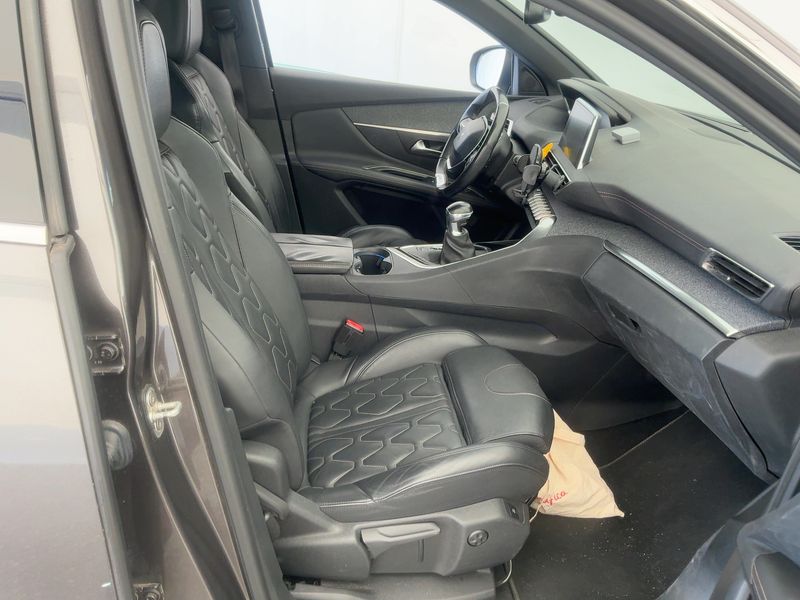 Peugeot 3008 1.5 Blue-HDi GT Line — zdjęcie 11