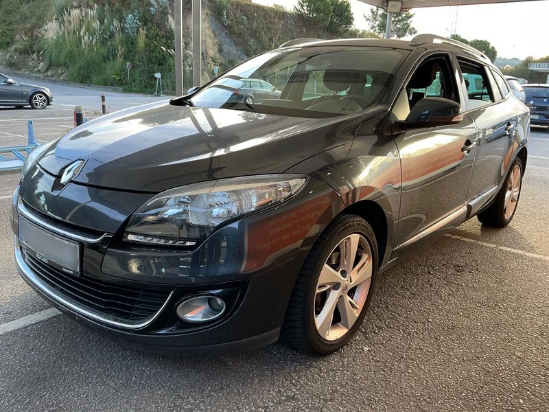 Renault Megane 1.6 Dynamique — zdjęcie 1