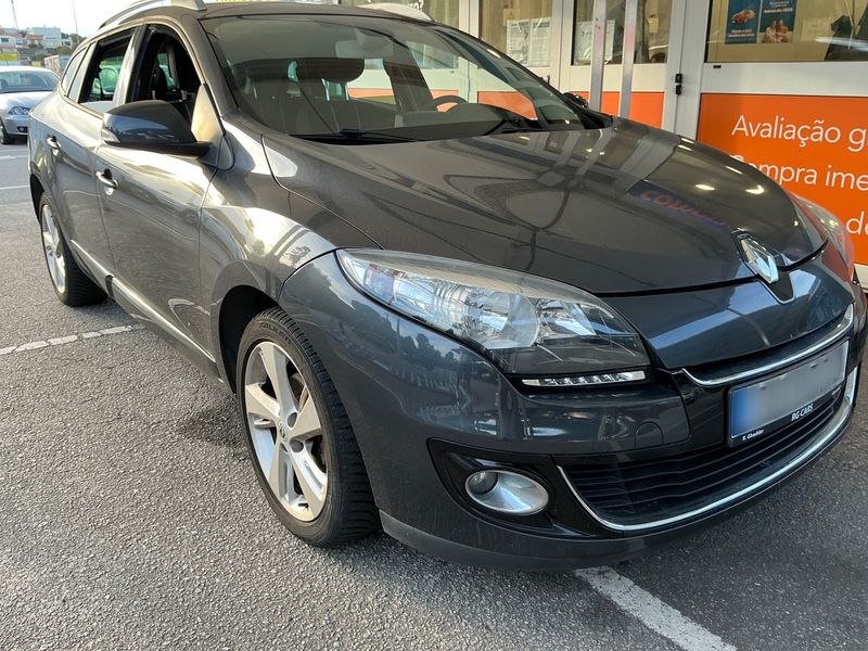 Renault Megane 1.6 Dynamique — zdjęcie 8