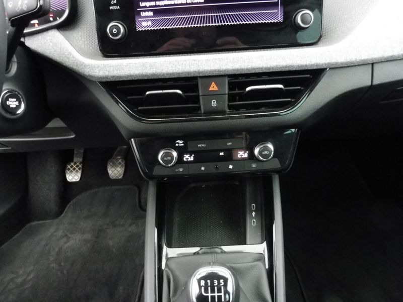 Skoda Scala 1.0 TSI Selection — zdjęcie 11