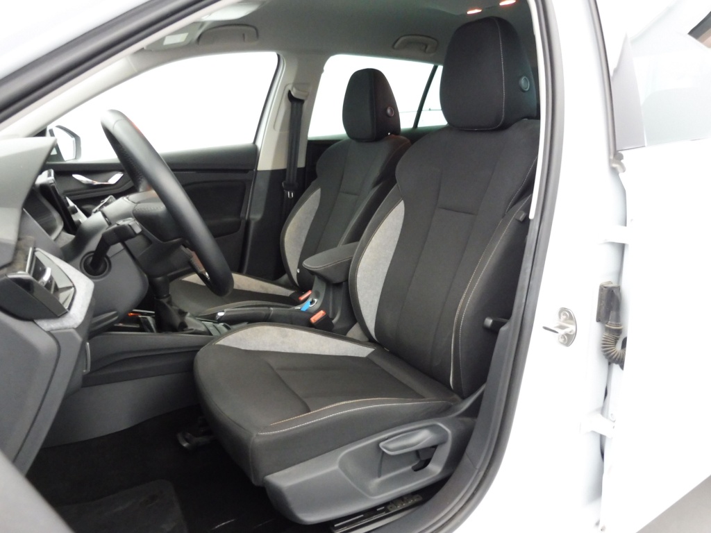 Skoda Scala 1.0 TSI Selection — zdjęcie 7