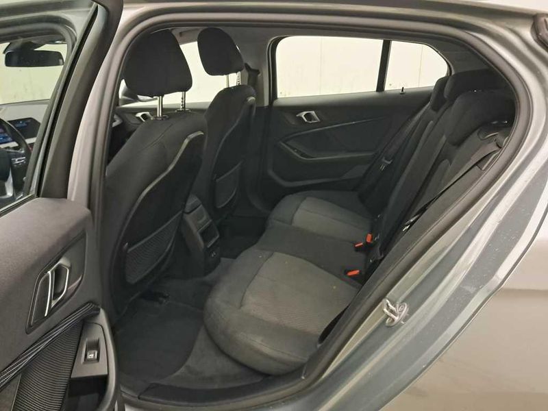 BMW 1er 116d Advantage — zdjęcie 14