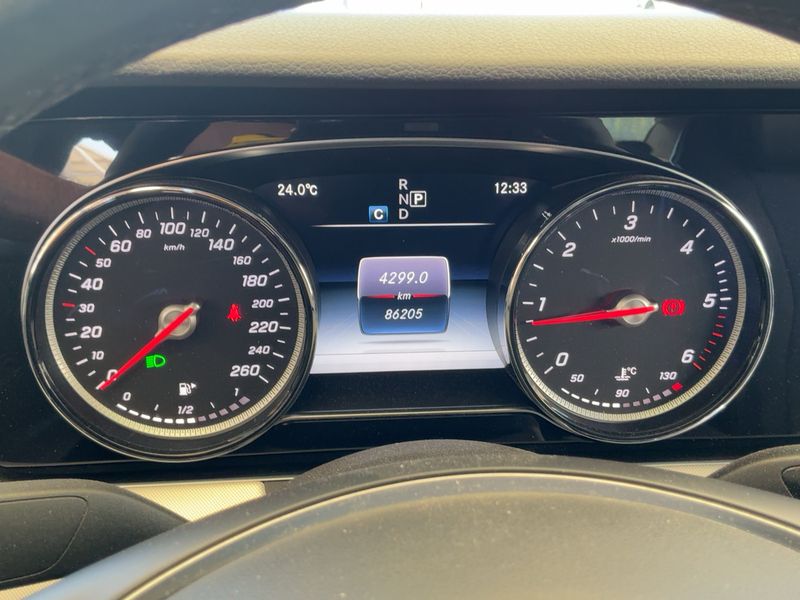 Mercedes-Benz E-Klasse E 220 d Avantgarde — zdjęcie 13