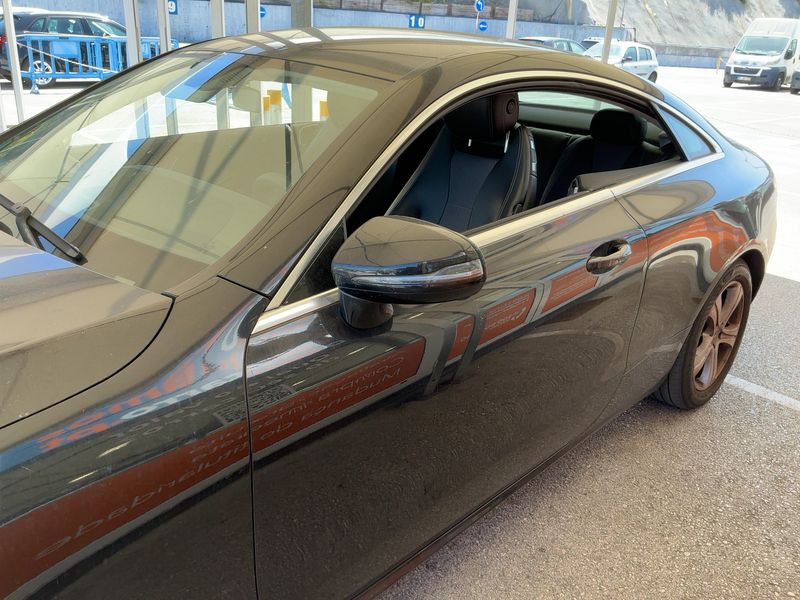Mercedes-Benz E-Klasse E 220 d Avantgarde — zdjęcie 4