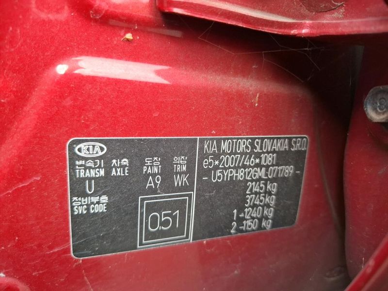 Kia Sportage 1.6 CRDi Mild-Hybrid Black Edition Business 2WD — zdjęcie 8