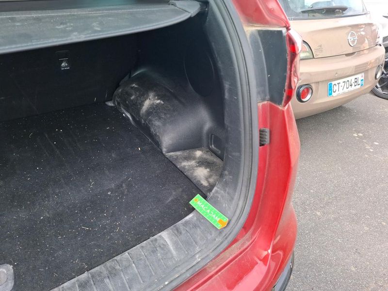 Kia Sportage 1.6 CRDi Mild-Hybrid Black Edition Business 2WD — zdjęcie 50