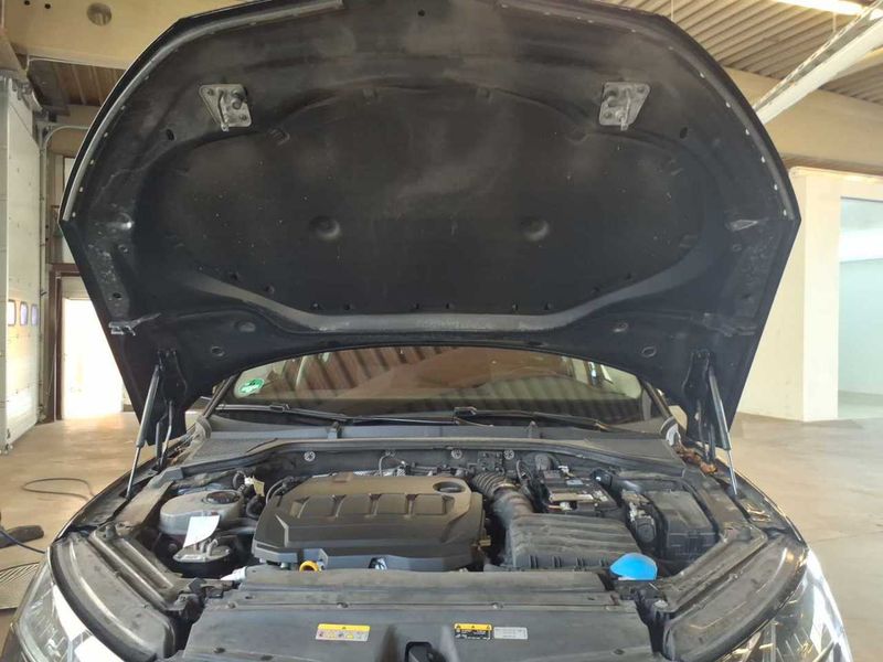 Skoda Octavia 2.0 TDI Tour — zdjęcie 19