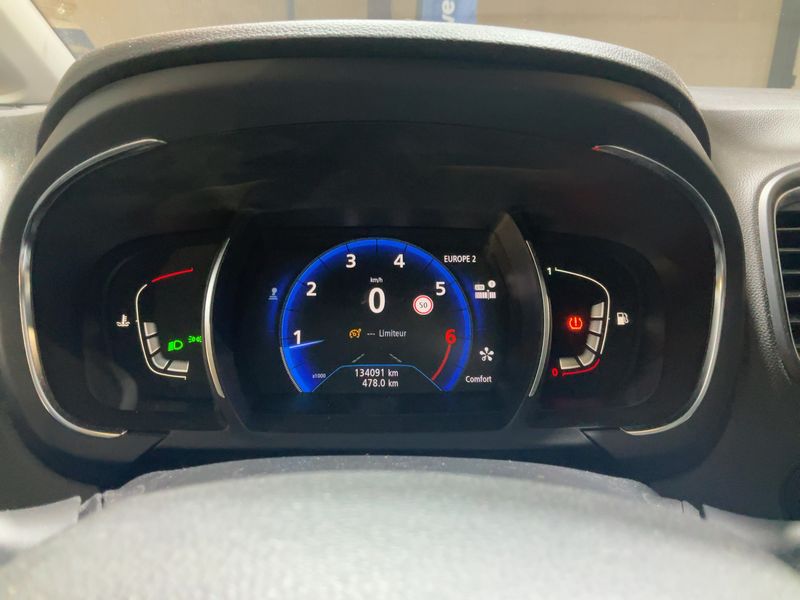 Renault Scenic 1.2 TCe Energy Edition One — zdjęcie 13