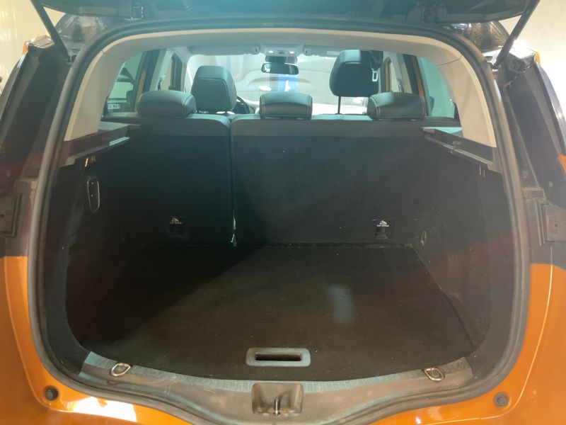 Renault Scenic 1.2 TCe Energy Edition One — zdjęcie 10