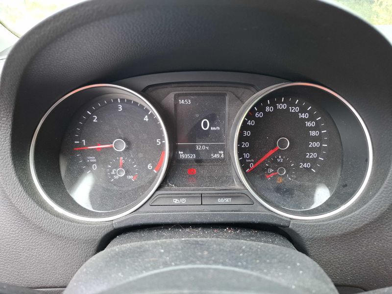 Volkswagen Polo 1.4 TDI Comfortline BlueMotion Tech — zdjęcie 12