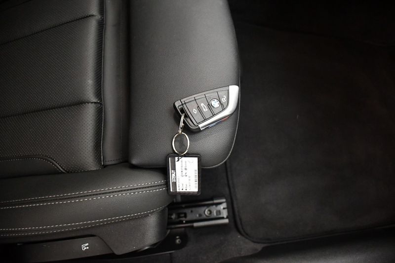 BMW 3er 318d Mild-Hybrid M Sport — zdjęcie 14