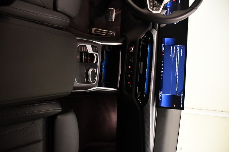 BMW 3er 318d Mild-Hybrid M Sport — zdjęcie 9