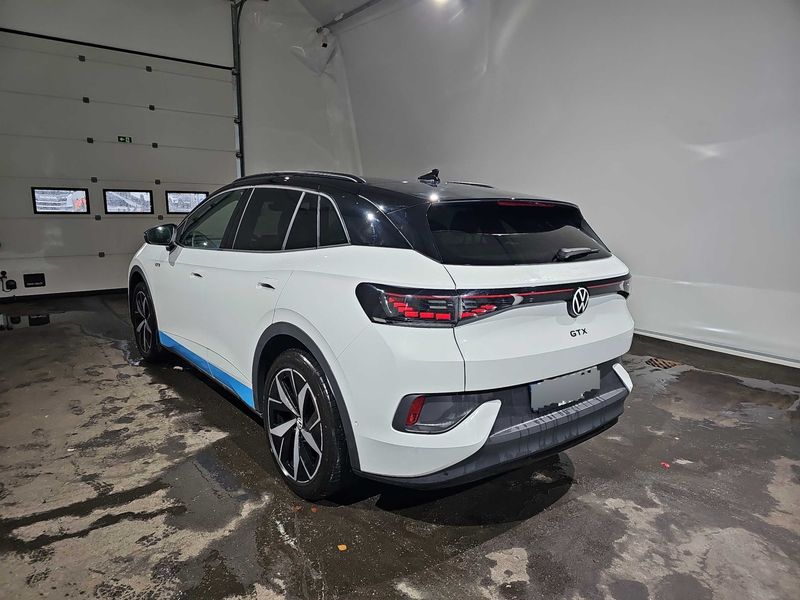 Volkswagen ID.4 electric drive 220 kW GTX Allrad — zdjęcie 3