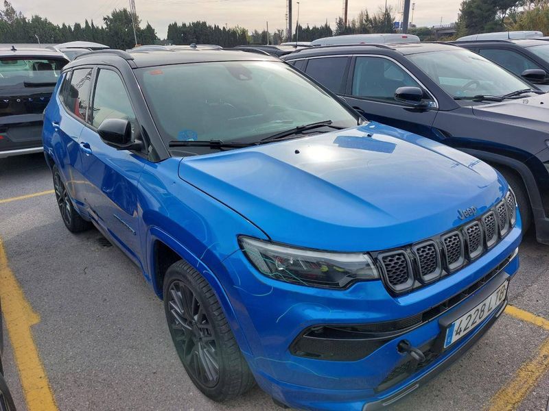 Jeep Compass 1.3 T4 4xe Plug-in Hybrid S — zdjęcie 6