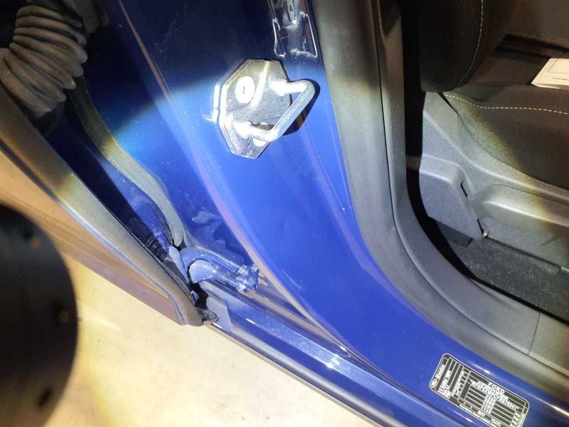 Ford Mondeo 2.0 TDCi EcoBlue Titanium — zdjęcie 35