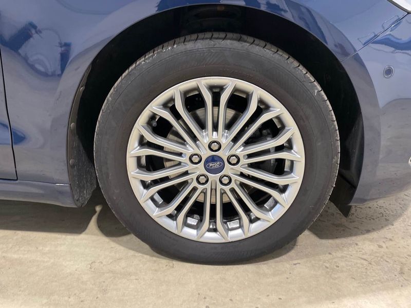 Ford Mondeo 2.0 TDCi EcoBlue Titanium — zdjęcie 10