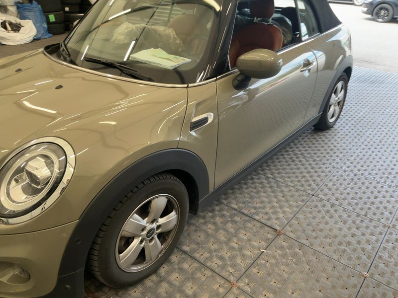 MINI Cabrio Cooper — zdjęcie 2