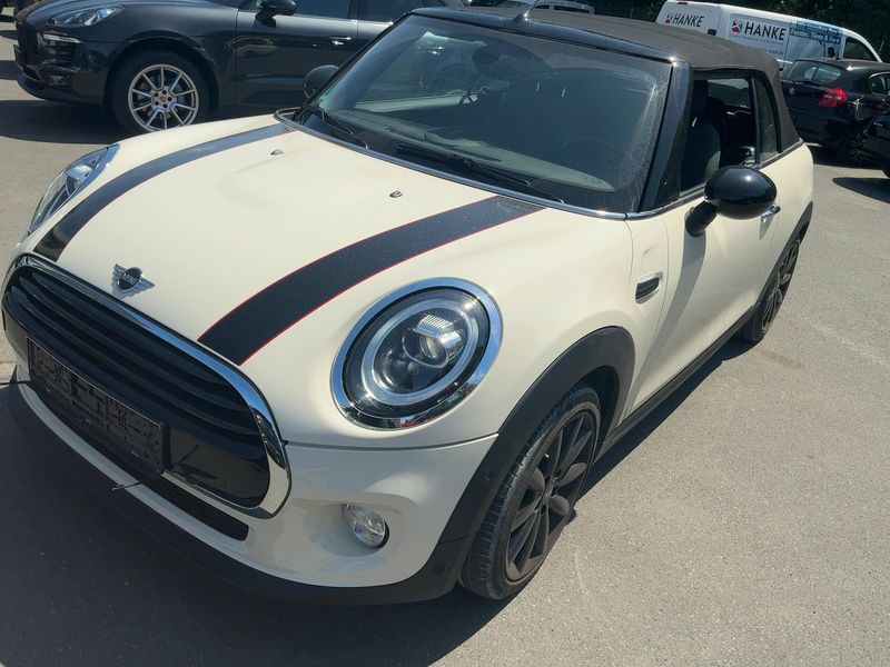 MINI Cabrio Cooper — zdjęcie 2
